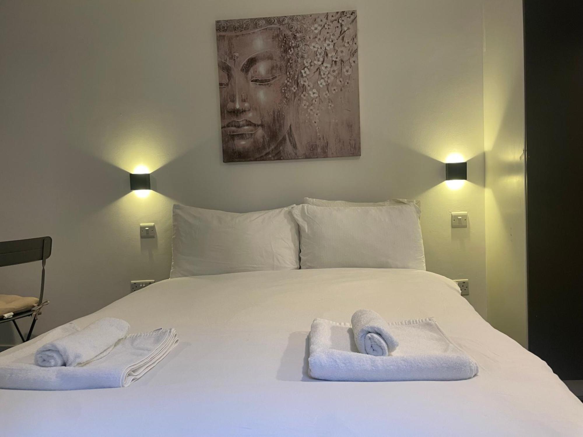 Amazing Studios 2 - East London Apartment *